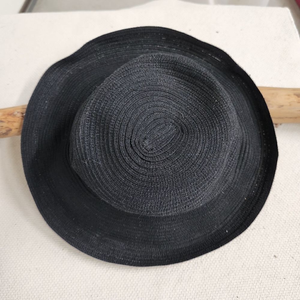 Wallaroo black sun protector hat - Picture 8 of 9